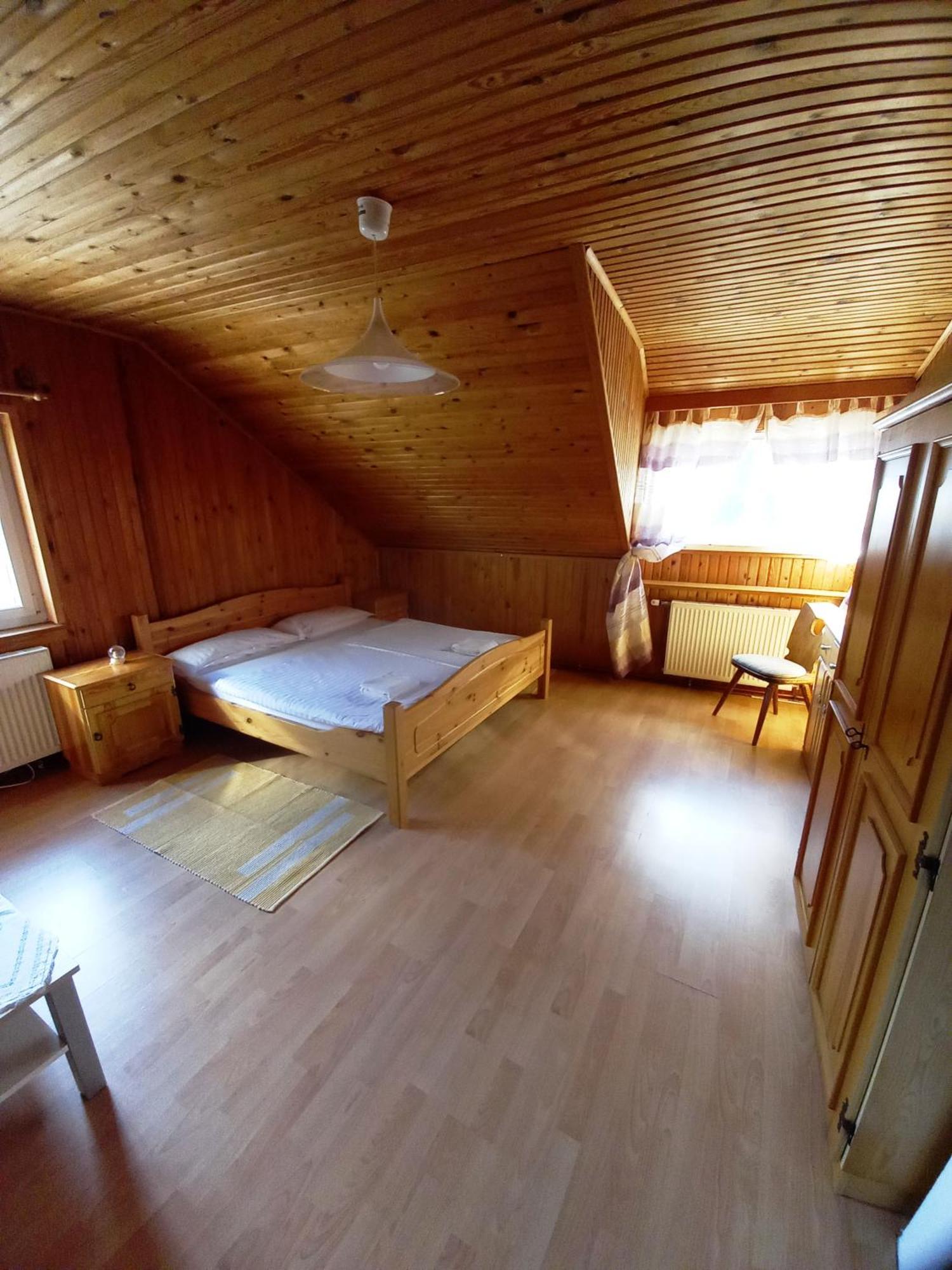 Weintraube Apartment Rohr im Gebirge